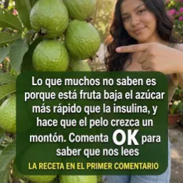 Guayaba fresca sobre una mesa